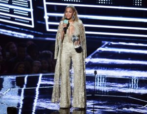 Beyonce dedicating her award to the people of New Orleans