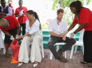 rs_1024x759-161201083728-1024-rihanna-prince-harry-hiv