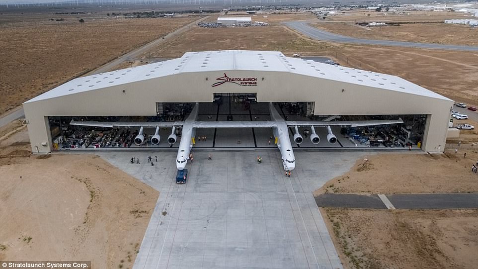 Paul Allen Unveils world's Largest Aircraft