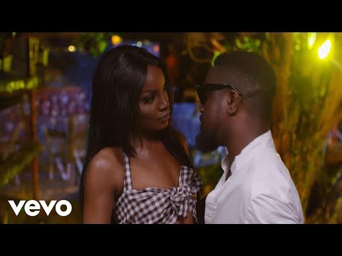 New Video: Seyi Shay feat. Sarkodie – Weekend Vibes (Remix)