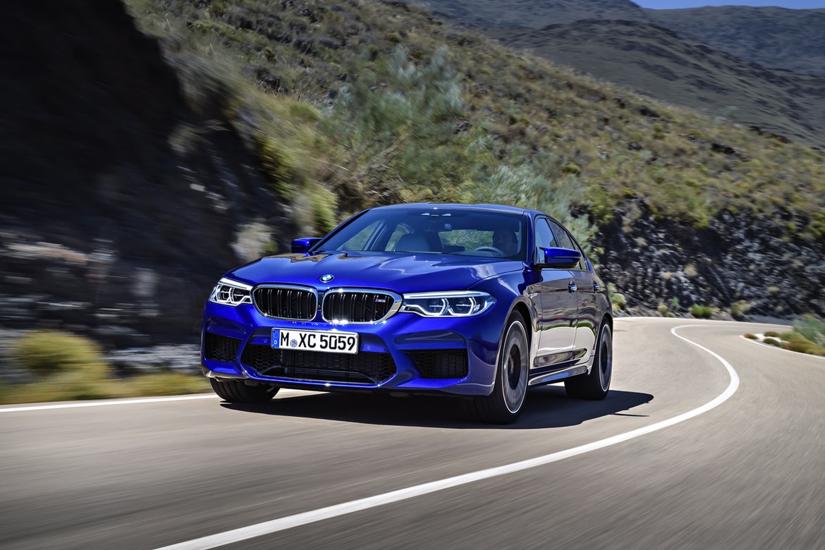 BMW Officially Unveils the 2018 M5