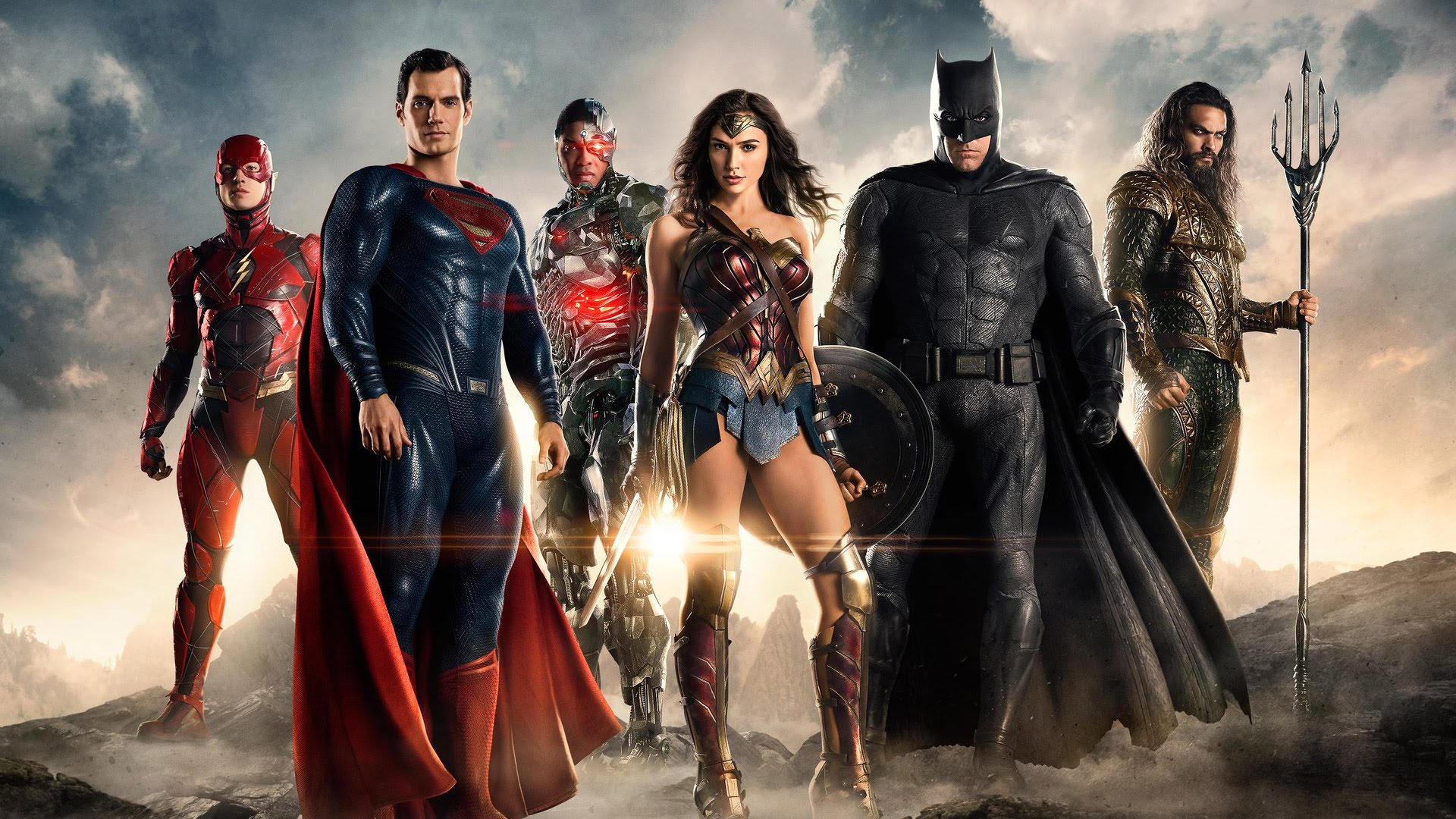 Justice League Movie's New Trailer: Superman Finally Appears, BatMan, WonderWoman, AquaMan & Flash teams Up