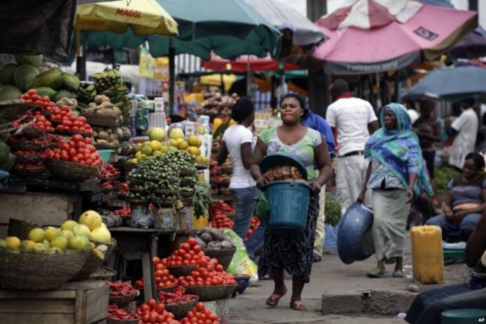 Barely one week to Christmas festivities, prices of foodstuff, especially local rice, have decreased considerably in some markets in Enugu State. A survey conducted in some markets in Enugu on Wednesday showed that different brands of local rice, including stoned and de-stoned as well as short and long grains, have flooded some markets in the state. A 50 kilogramme bag of local de-stoned rice sells between N10,000 and N12,000 as against N12,000 and N15,000, depending on the brand while a 25kg bag is sold at between N5,000 and N6,500 as against N7,000 and N9,000 sold two months ago. A rice farmer in the state, Mr Paul Edeani, attributed the development to the massive production of rice by farmers in the rural areas. Edeani said that rice farmers in the state had leveraged on the diversification policy of the Federal Government to grow more rice. He said that the patronage had been massive as residents of the state had resorted to using local rice due to improvement in quality. The farmer, however, expressed dismay at the deplorable condition of roads in some rural areas in the state, noting that it affected evacuation of agricultural produce from hinterland to the cities. One of the buyers, Mrs Joy Uba, said that she preferred local rice to foreign ones because “it is tasty, affordable and de-stoned.’’ But surprisingly, the price reduction did not affect the price of foreign rice as a 50 kg bag still sold at between N17,000 and N19,000 depending on the brand. A rice seller at the Artisan Market in Enugu attributed the problem to high transportation fares from Lagos to the state as well as issues with the Nigeria Customs while importing the product. Meanwhile, price of tomatoes has continued to drop as a basket cost between N6,000 and N8,000 as against N12,000 and N15,000 sold during the rainy season. A cross section of the dealers at Akwata Market in Ogbete, Enugu, said that the reduction in price was because it was the season for the product. According to Uju Nwokeoma, tomatoes are harvested during dry season and this makes them available and affordable for everyone, unlike onions which grow during rainy season. However, prices of live chicken have soared across the state as a middle size goes for between N1,700 and N2,200 while big sizes go for between N2,800 and N4,000 as against N2,000 and N3,000. A chicken seller, Chima Ejiofor, attributed the increase to rising cost of feeds in the market. Similarly, prices of salad condiments, mainly carrots, green pepper and peas have also gone down across major markets.