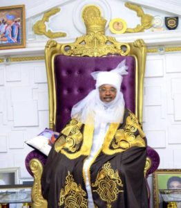 The Oluwo of Iwoland in Osun state, Oba Adbulrasheed Akanbi Saturday made history when he dropped the the title of Oba and declared his resolve to adopt the Emir title popularly known with Northern traditional rulers. Speaking at the installation and turbarning ceremony of an Islamic scholar, Sheikh Yahquub Abdul-Baaqi Mohammed as first Waziri of Yoruba land, Oba Akanbi said he decided to now bear “Emir of Iwoland” because he wants to emulate the attitudes of northern Emirs. According to Oluwo, Northern traditional rulers are better behaved than his counterparts from the Southwest saying Yoruba Obas are full of bickering, acrimony and enmities. He said Yoruba traditional rulers lacks cooperation and expected royal characters saying the Yoruba Obas have been polarized owing to enmities. Oba Akanbi said until Yoruba Obas come together, shun enmities and backbiting, Hausas would continue to rule Nigeria. “I have decided to officially adopt Emir title today because I want to emulate the attitudes of Northern Emirs. They don’t begrudge themselves like Yoruba Obas. ” It will surprise you to discover that for the past two years, there has not been meeting of Yoruba traditional rulers just because of enmities. There is nothing strange in adopting Emir title. I am the Emir of Yorubaland,” Oluwo said. Meanwhile, amid tight security presence, Oba Akanbi installed and turbarned an Islamic scholar, Sheikh Yahquub Abdul-Baaqi Mohammed as first Waziri of Yoruba land. At the well attended ceremony held at the palace of of the traditional ruler in Iwo on Saturday, Islamic scho)lars, Islamic organisations, Imams and Alfas, government functionaries among other notable personalities in the state were present. The installation of the Waziri was against warning served on Oluwo by the League of Imams and Alfas in Southwest Nigeria, Edo and Delta States asking Oba Akanbi to desist from installing Alhaji Mohammed as the Waziri of the Southwest. In a statement signed by the President , League of lmams and Alfas, Southwest Nigeria, Edo and Delta States, Sheikh Jamiu Kewulere Bello urged Oba Akanbi to limit the title to Iwoland and not to the entire Yorubaland as being purported. ” The proposed installation of the said recipient by your Highness as the Waziri of Iwo land is no doubt the result of your avowed commitment to the development of lslam, the lwo Community and Osun State in general “However, it is our considered hope that your Highness should as a matter of urgency correct the rumours making the round that the organisers of this event are trying to over blow the ceremony to capture the entire Yorubaland. This is not right.” But Oba Akanbi shunned warnings by the Islamic leaders and installed the Waziri amid pomp and pageantry saying “Iwo has used this Waziri title to announce to the world that truly Iwo is the citadel of Islamic knowledge.” The traditional ruler added that “Iwo has a unique and distinctive traditional history among the entire Yoruba race. And these peculiarities have made Iwo to be at the forefront in Yoruba land. ” The occasion of the installation of Waziri Yorubaland is another great opportunity to create the necessary awareness and promote to the entire world the deep Islamic culture and heritage in Iwo. “Waziri did not come from Northern part of Hausa tribe but from God. So, there is nothing strange in installing Waziri. Yoruba has forgotten their history. Whoever is critisising me lacks history of Yorubaland,” the monarch noted. The new Waziri promised to render selfless services that would promote religious growth and peaceful coexistence in Yorubaland.