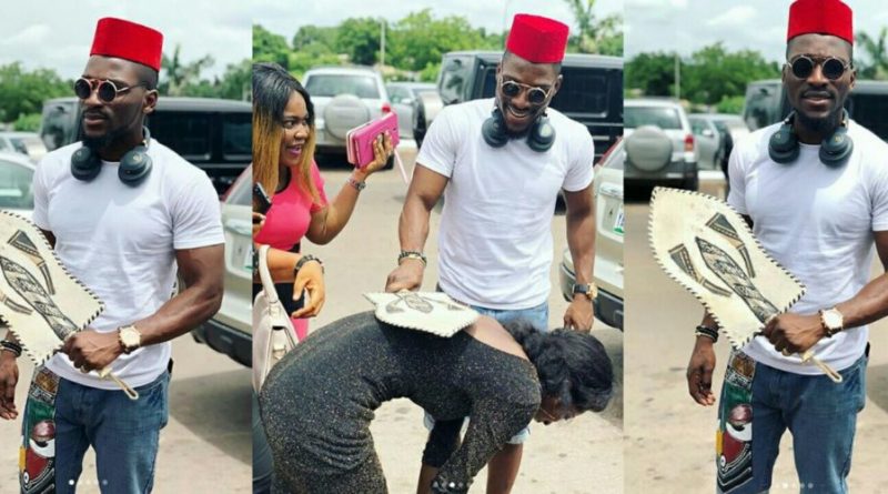 Tobi Bakre, the 23-year old second runner-up of the just concluded Big Brother Naija reality game show, appears to be having a swell time in Enugu State, courtesy of Alex and his fans. The former reality star-cum-photographer just revealed on social media that he has been awarded a chieftaincy title by Enugu state people. Tobi who was officially invited with his partner, Alex by the Governor, wrote; Onwa na etiri ora 1 of Enugu land. They have given me a title in the coal city. #tobination Ndewooooooo!!!. Were Accolades kua @alex_unusual (akpapayyynt) See more photos below;