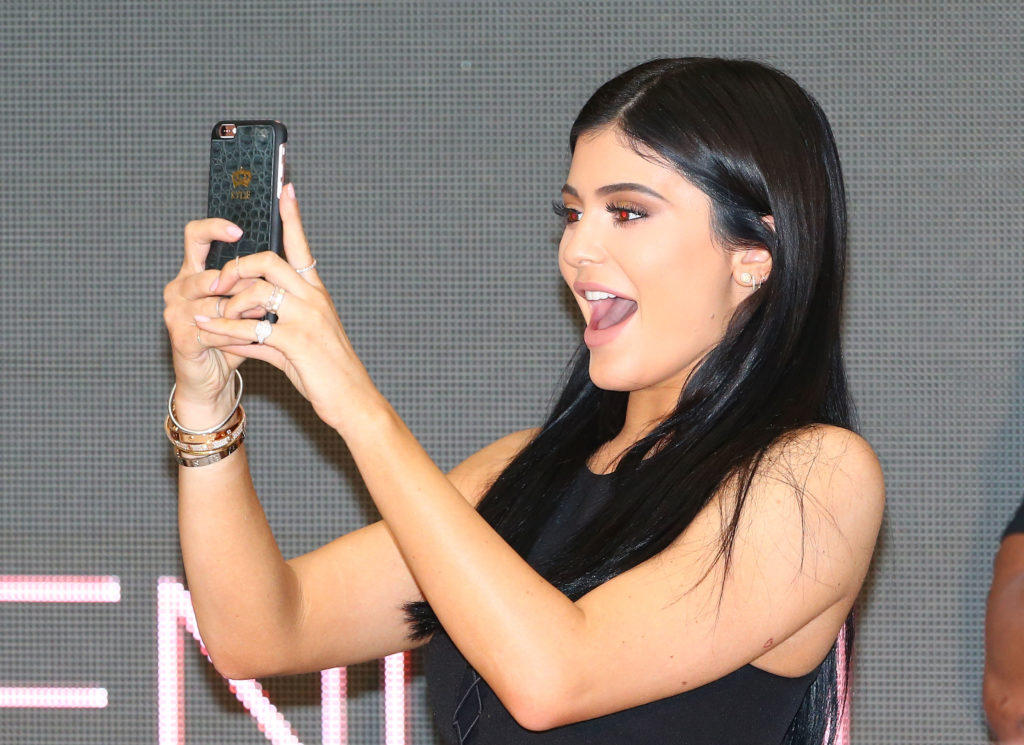 Kylie Jenner Tops Instgram Rich List Fab Ng