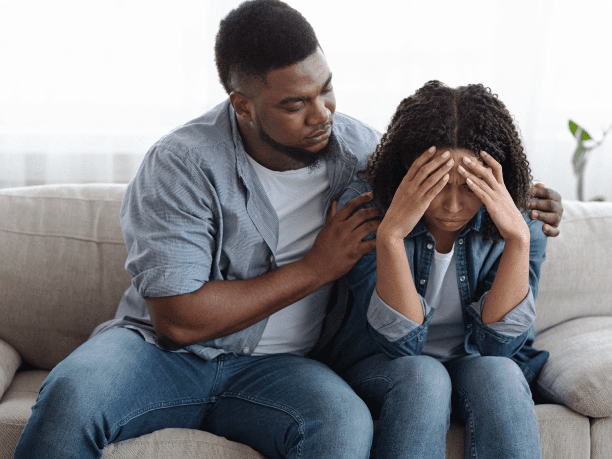 Handle Your Girlfriend's Mood Swings In These 6 Steps | Fab.ng