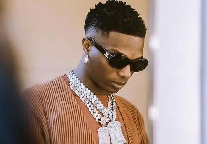 Wizkid says he recorded his hit songs sitting down | fab.ng