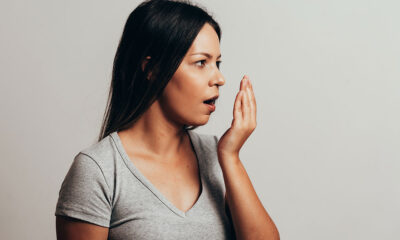 Habits That Cause Mouth Odour Even After Brushing | fab.ng