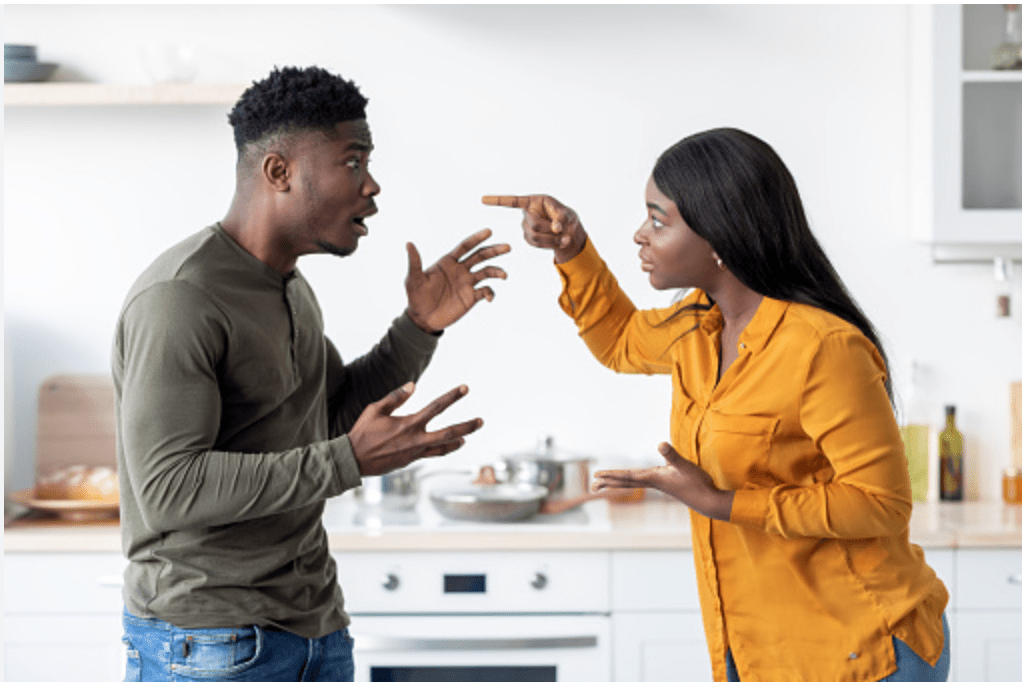 Arguments In Relationships: 6 Tips To De-escalate Them | fab.ng