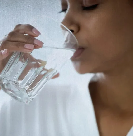 Drinking Warm Water In The Morning: See Health Benefits | fab.ng